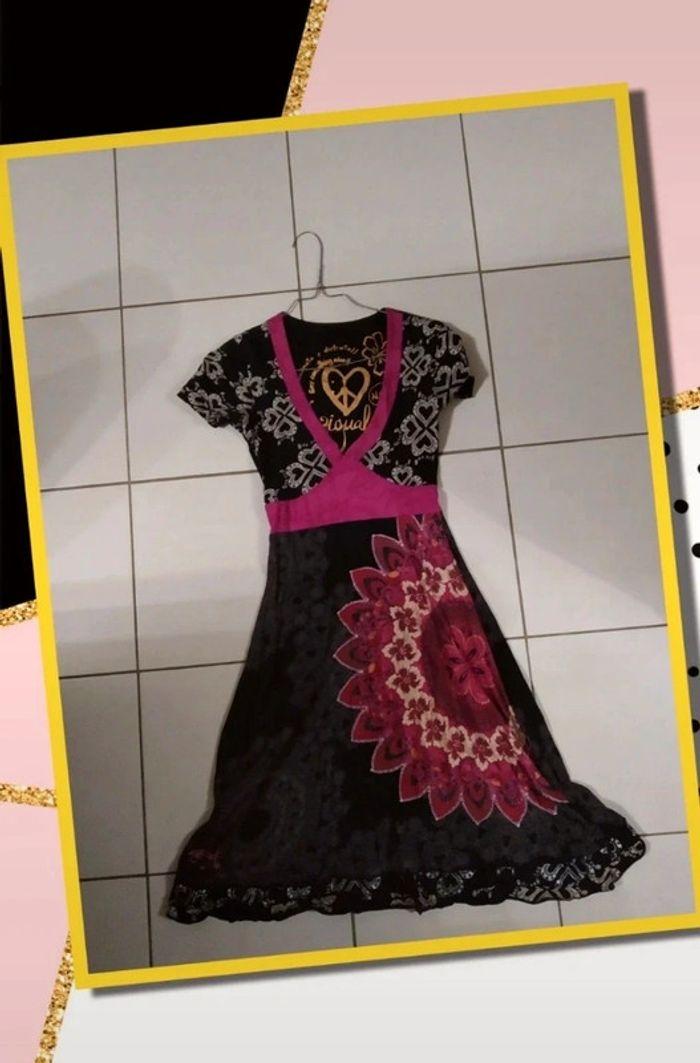 Robe desigual taille S 36 - photo numéro 1