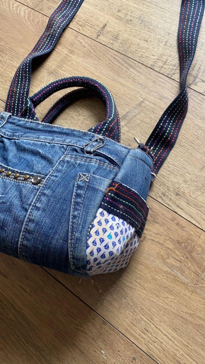 Sac y2k en jean et tissu fait à partir d’un vrai pantalon - photo numéro 3