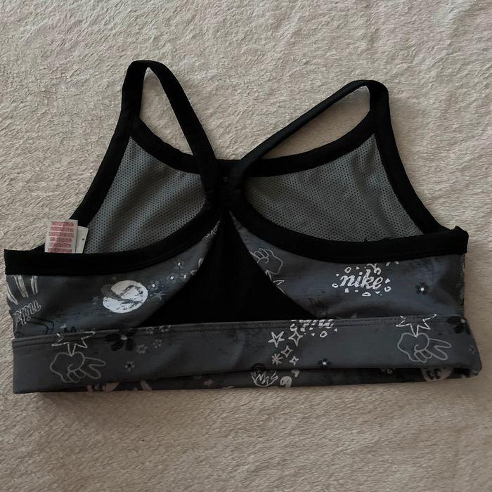 Brassière Nike taille 10-12 ans - photo numéro 2