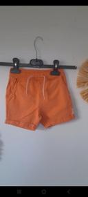 Short orange  92cm