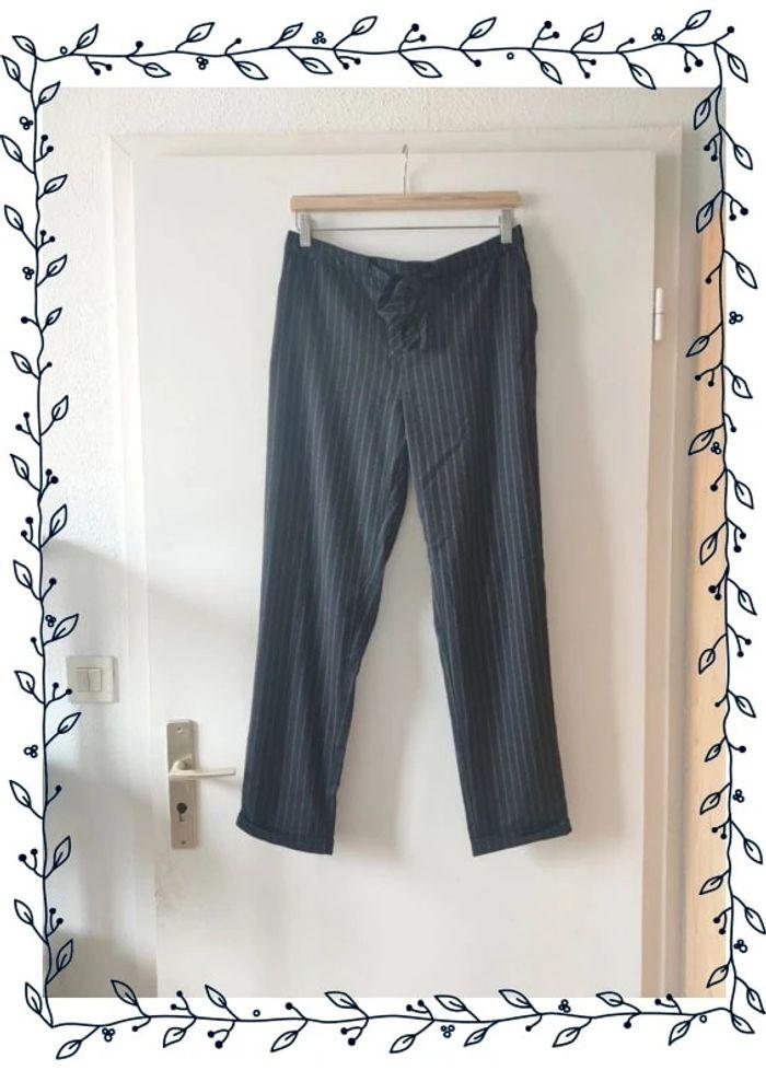 Pantalon noir rayé - Mango (taille M) - photo numéro 1