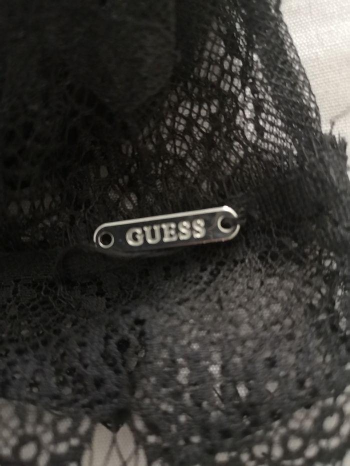 Robe GUESS - photo numéro 4