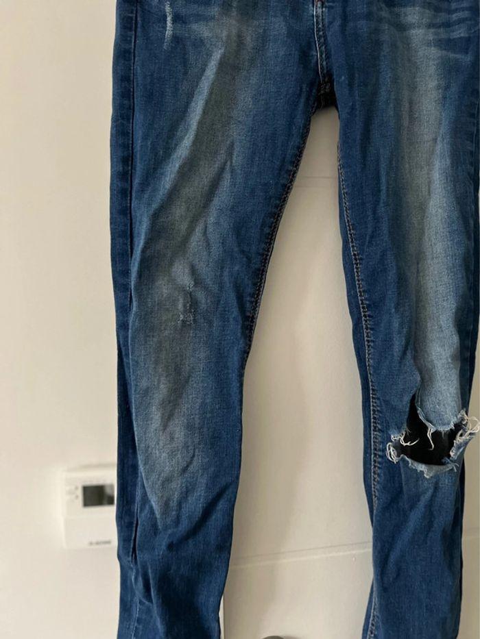 Jean bershka taille 36 - photo numéro 3