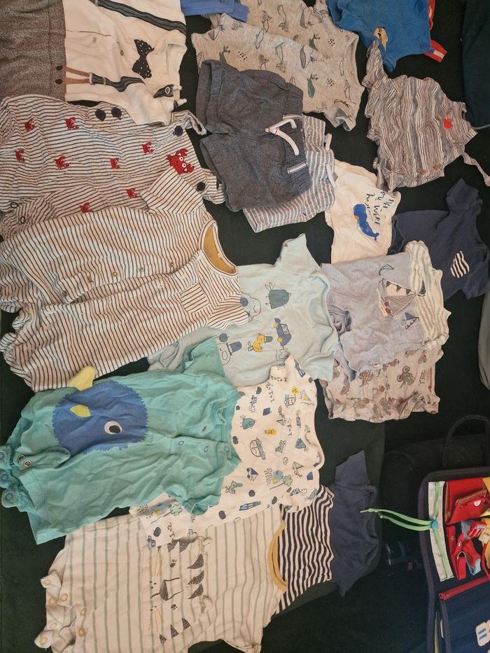 Lot of baby cloths 0-3months,1-3 months - photo numéro 2