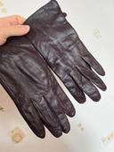 Gants en cuire