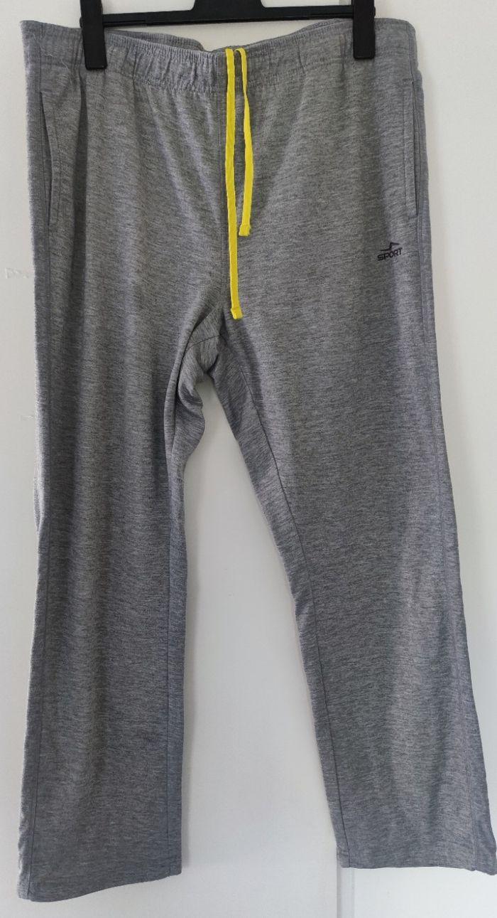 Jogging gris femme Taille 2XL - photo numéro 1