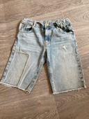 Short en jean bleu clair 10 ans tape à l’œil