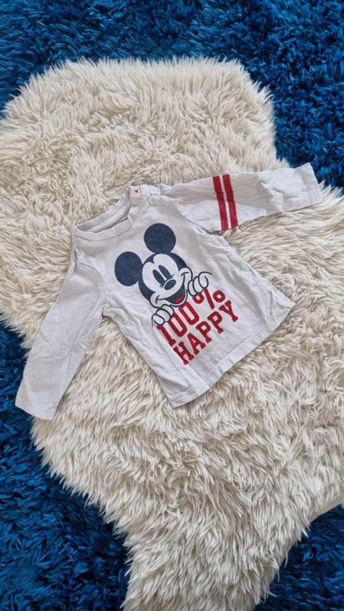 Joli tee-shirt manches longues Mickey taille 9 mois - photo numéro 1