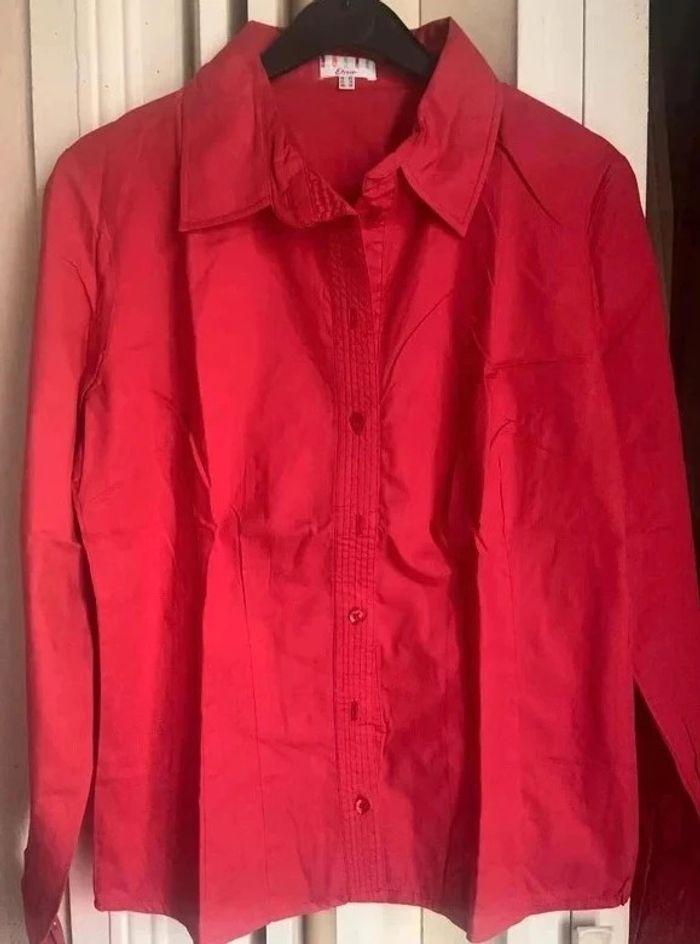 Chemise rouge Etam t. 40 - photo numéro 1