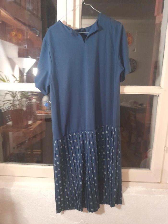 Robe à pois bleue - photo numéro 4