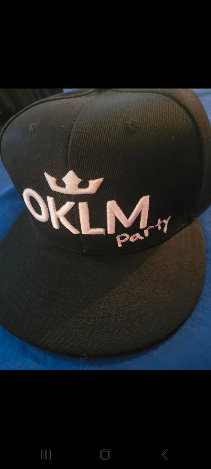 Casquette oklm - photo numéro 1