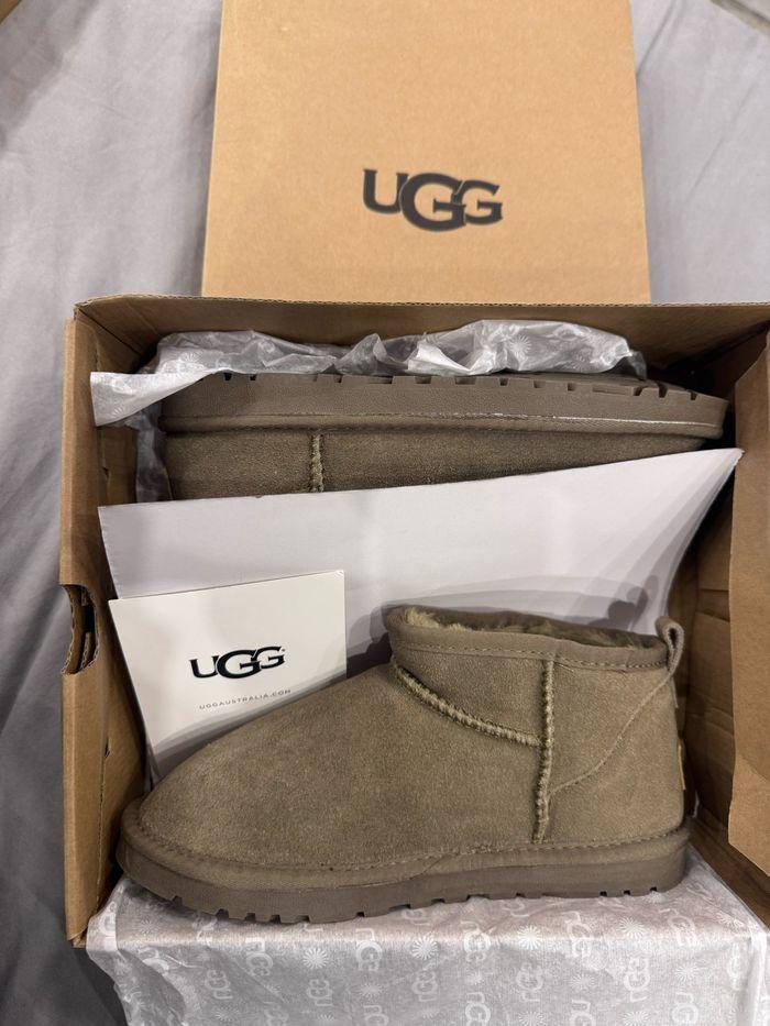 Ugg Boots - photo numéro 1