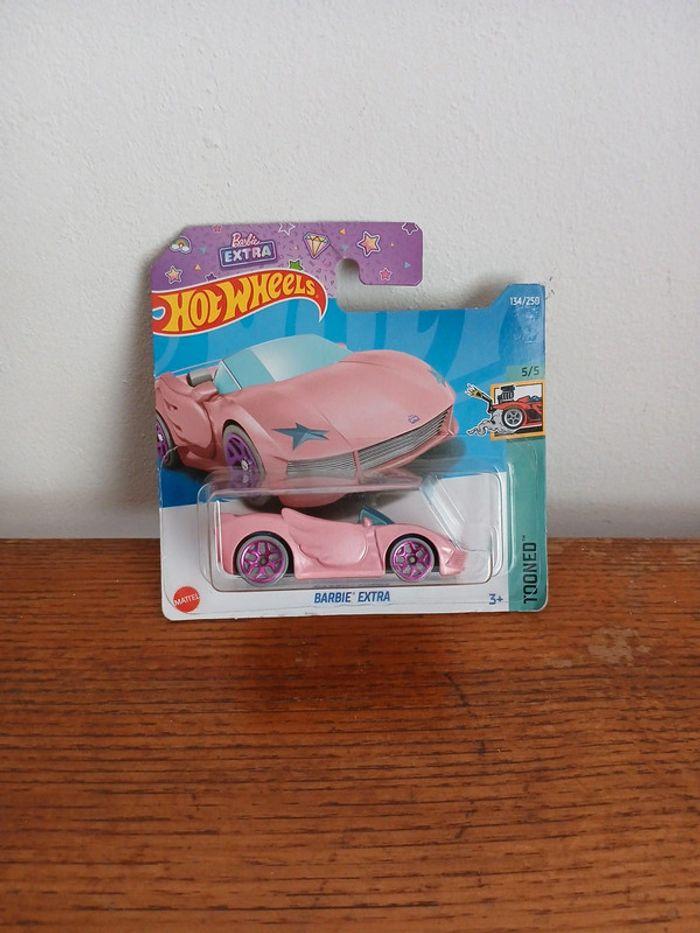 Hot Wheels Barbie Extra - photo numéro 1