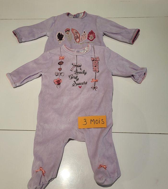 Lot de 2 pyjamas velours bébé fille 3 mois - photo numéro 1