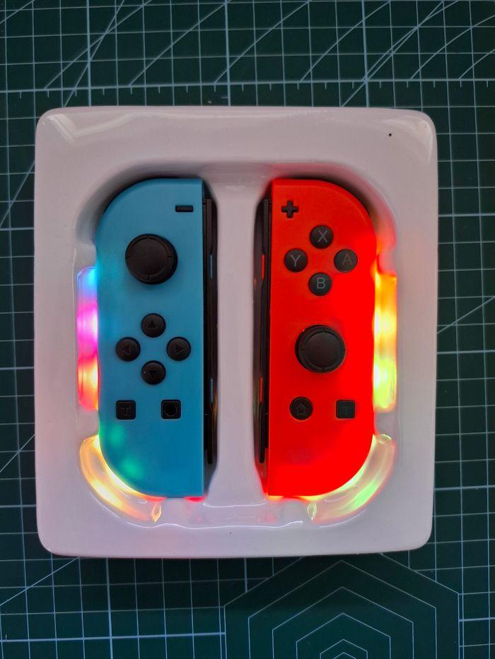 Manette joy con led nintendo switch bleu et rouge neuve - photo numéro 2