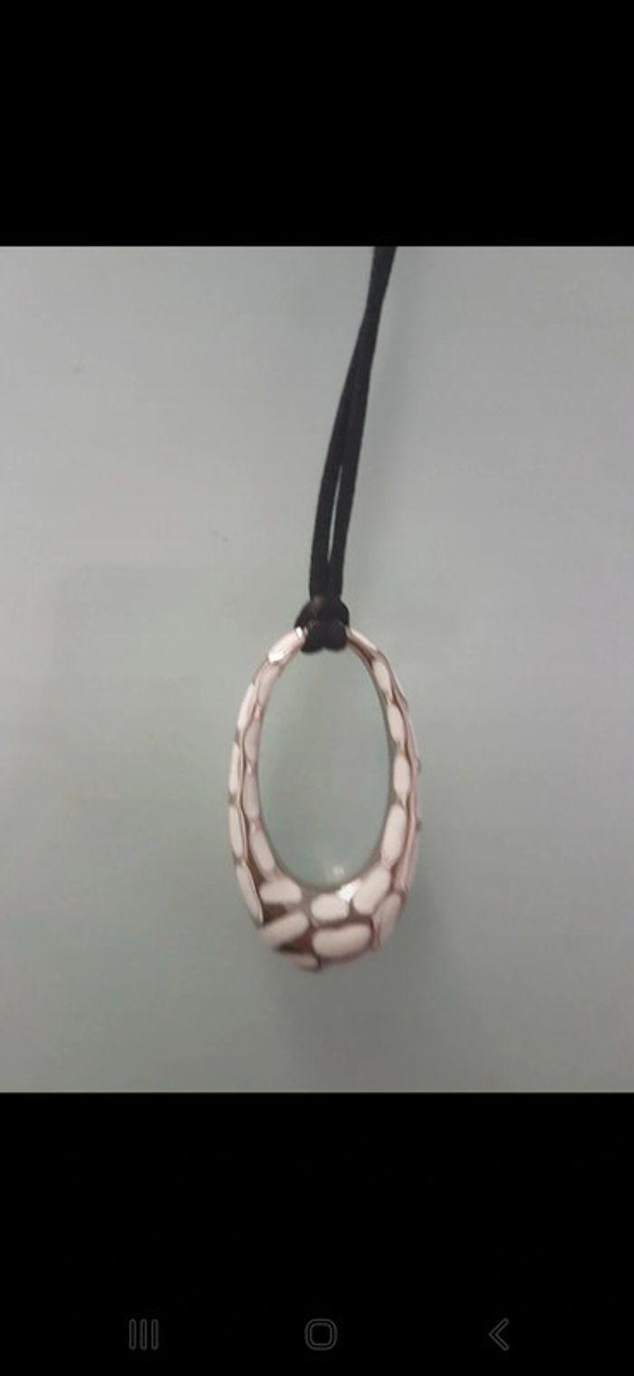 Pendentif émail et collier reglable - photo numéro 2