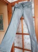 Jeans slim  skinny  marque  Jennyfer I. code Y2k