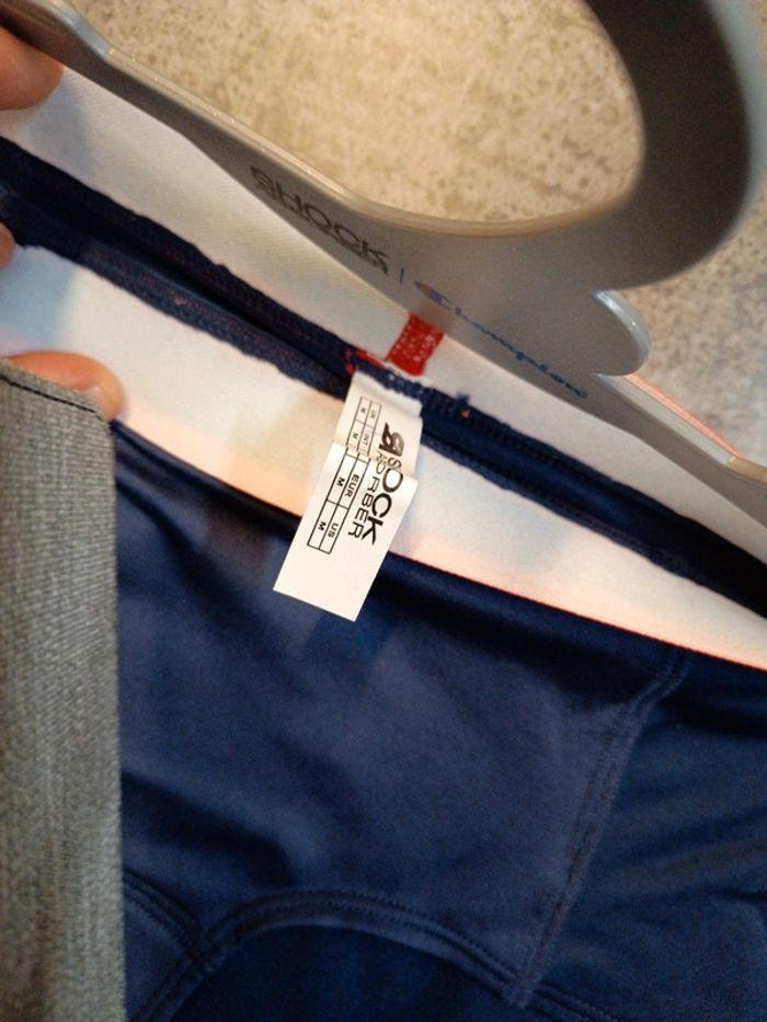 Culotte de sport champion taille M coloris marine série limitée schock absorber - photo numéro 3