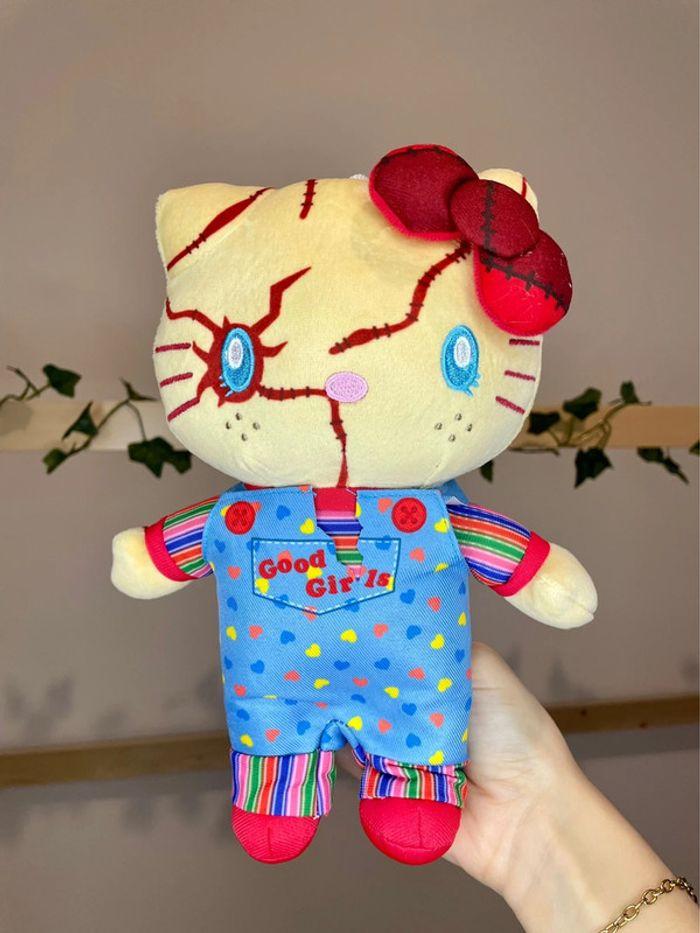 Peluche Hello Kitty x Chucky - photo numéro 1