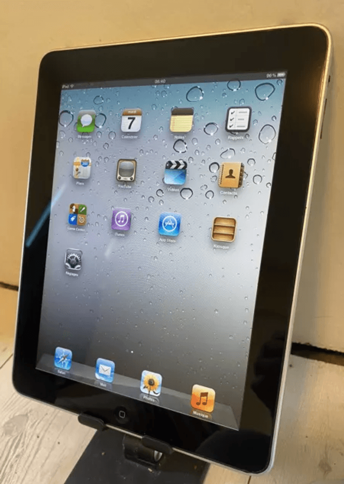 APPLE IPAD 1 gen 32 g wifi / 3G MC496NF (excellent état) - photo numéro 1