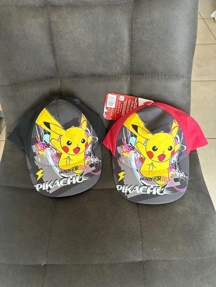 Lot de deux casquette Pokémon - photo numéro 1