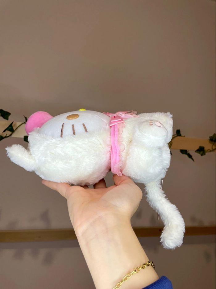 Peluche Hello Kitty déguisement chaton blanc - photo numéro 13