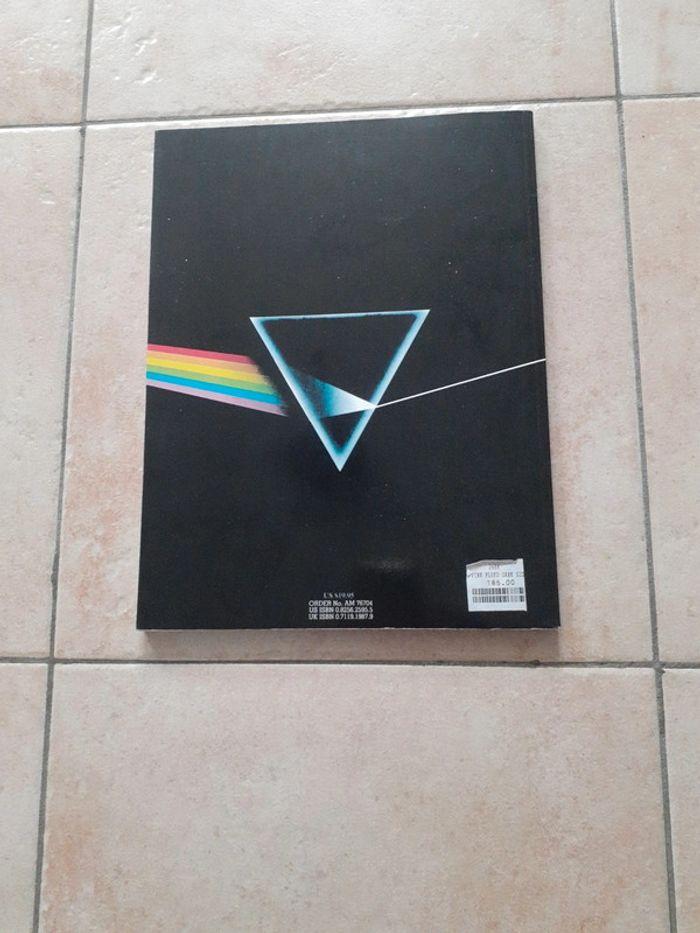 Le livre Pink Floyd The Dark Side of The Moon - photo numéro 2