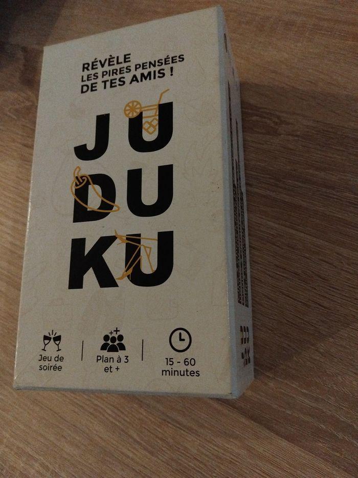 Jeux de soirée pour ado, rire et bonne humeur au rendez-vous