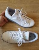 Stan Smith blanches argentées avec semelle pailletée pointure 36 2/3