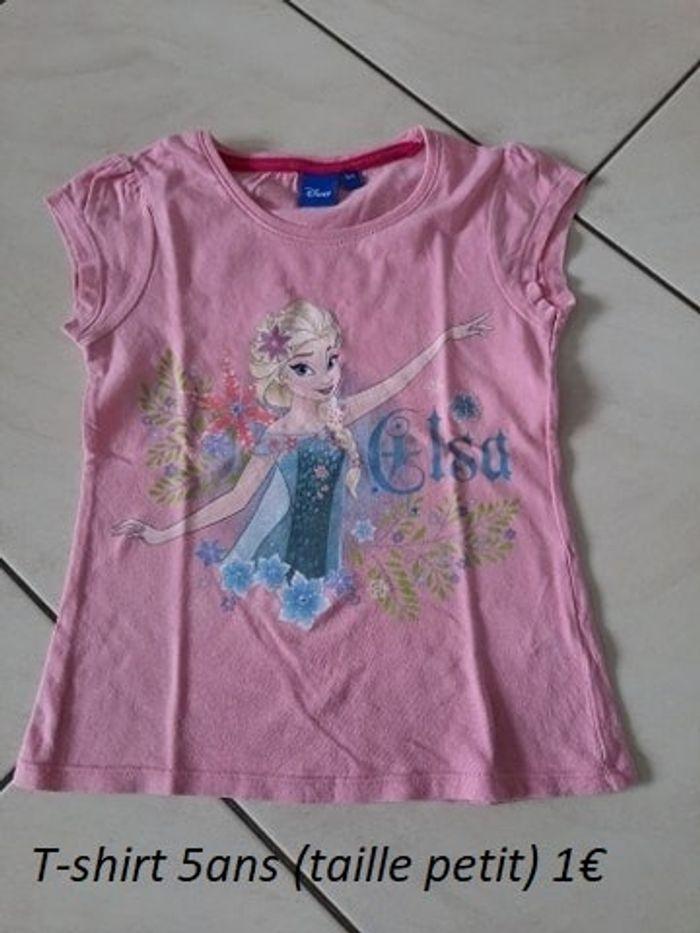 T shirt Reine des Neiges 4 ans